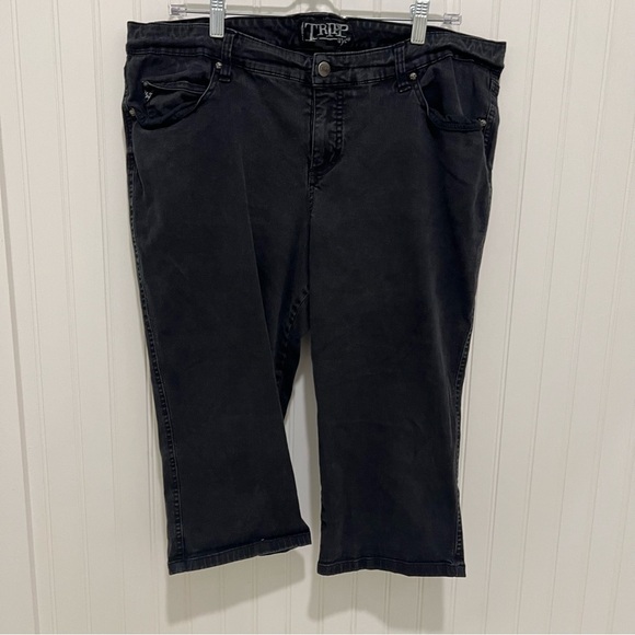 Tripp NYC Black Denim Short Jeans Pants Capri 20 Grunge Goth - Picture 1 of 7